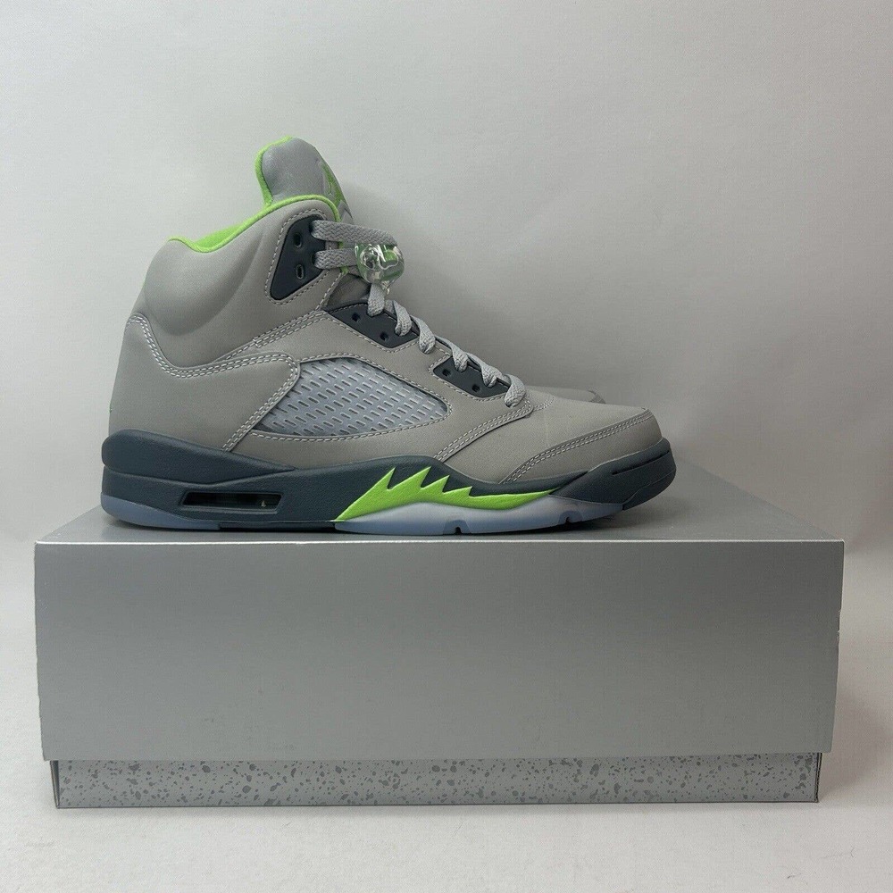 Nike Shoes Air Jordan 5 Retro OG “Green Bean” 2023 - Picture 5 of 8